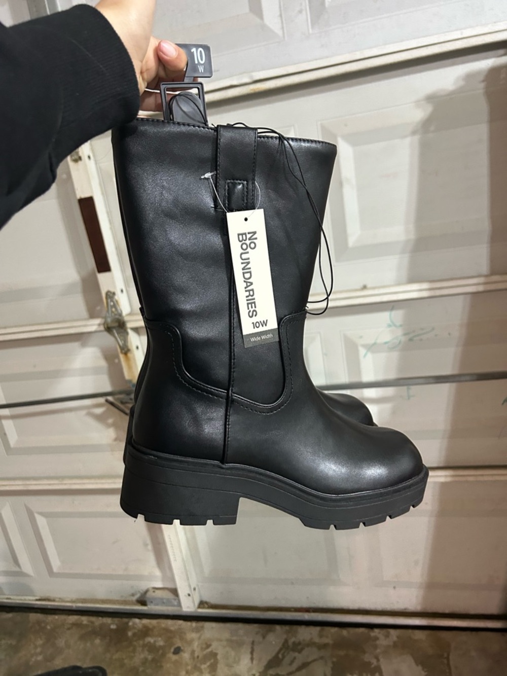 No Boundaries Women's Black Platform Mid-Calf Boots size 10NWT
